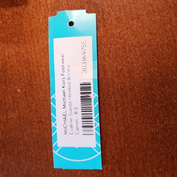 NEW Michael Kors Evaline Suede Heeled Ankle Boots, Size 9.5, Camel & Brown - Picture 8 of 11